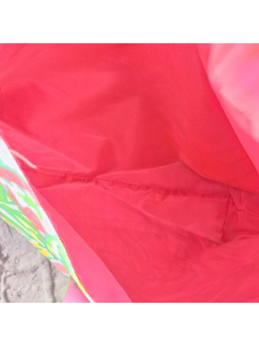 Lilly Pulitzer Estee Lauder Bright Tropical Print Tote Bag With Pink Lining & Du - Picture 8 of 8